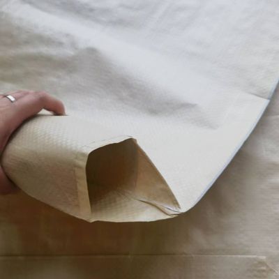 50x64x11cm 85GSM ((65GSM+20GSM) Sac d'emballage en plastique pour le remplissage de matériaux de construction en ciment