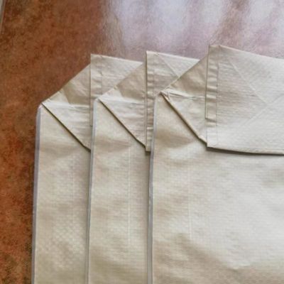 50x60x11cm 85GSM ((65GSM+20GSM) Sac d'emballage en plastique pour le remplissage de matériaux de construction en ciment