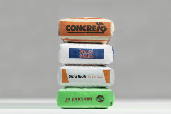 Sac de soupape tubulaire en polypropylène stratifié tissé pour 50 kg de fond carré Sac de ciment Surface d'impression 100% polypropylène vierge